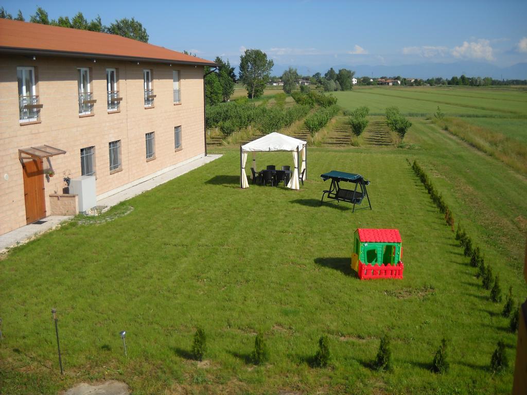 Agriturismo Campi Di Grano Roncade Exteriör bild